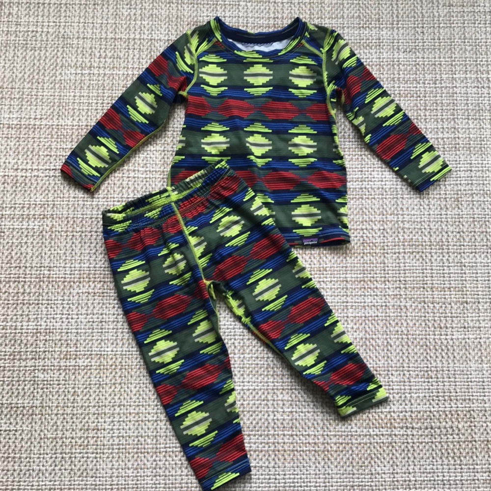 Patagonia Base Layer Set (size 12-18m)